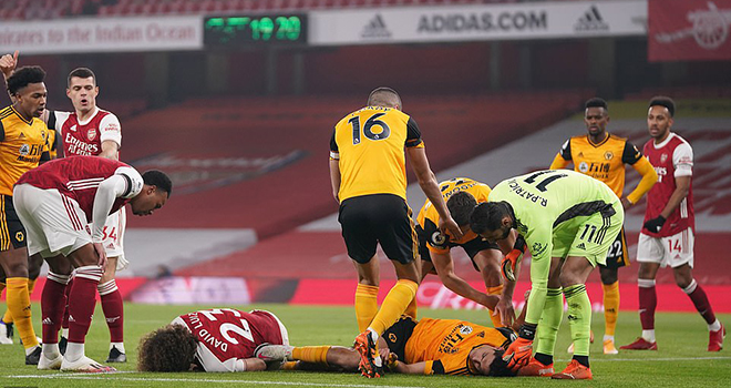 Arsenal thua do sai lầm của trọng tài, HLV Arteta khóc khi thấy Leno rời sân