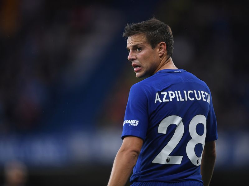 Cesar Azpilicueta: Nhạc nào cũng chơi, điệu nào cũng quẩy