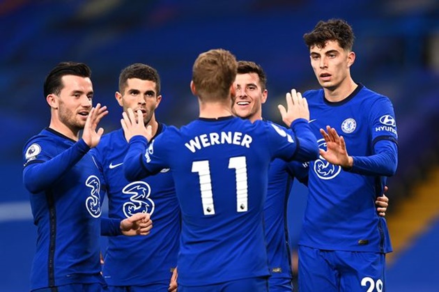 Phù thủy Chelsea bất ngờ được so sánh với Riyad Mahrez