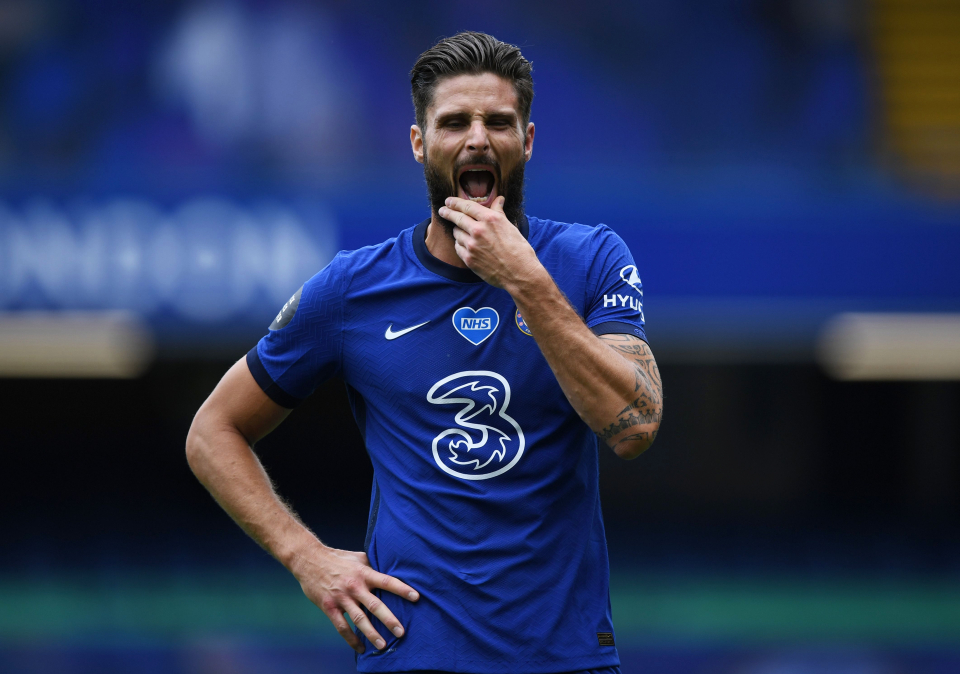 Chelsea cẩn trọng, HLV Pirlo công khai 'thả thính' Giroud